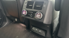 Land Rover Discovery 3.0 D300 Metropolitan Edition 5dr Auto Diesel Station Wagon